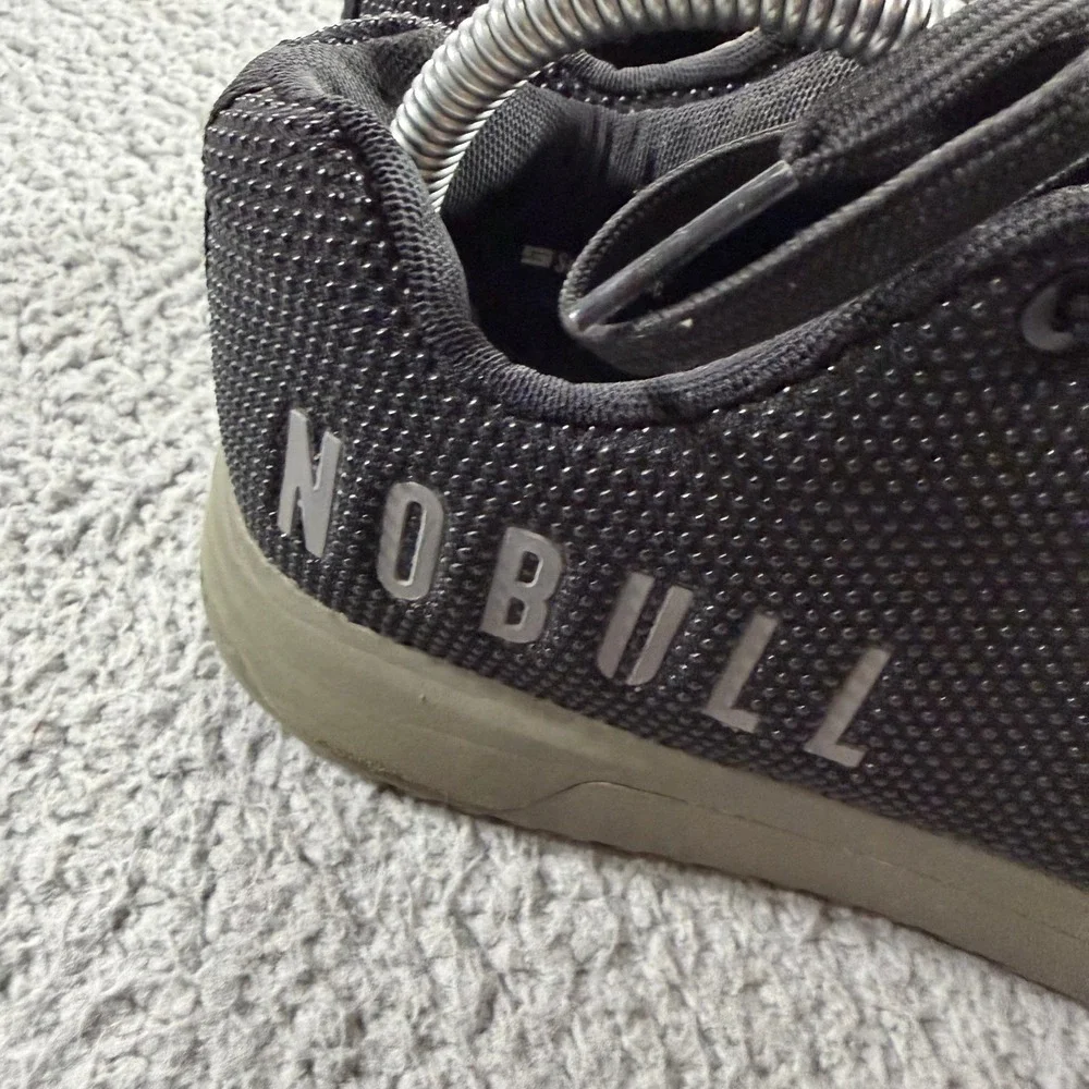 NOBULL Black SuperFabric Training Shoes Mens 8.5 Womens 10 Low Top Sneakers